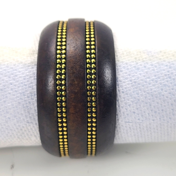Wood bracelet with gold colored studs - Picture 1 of 5